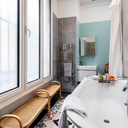 Casa de hóspedes Guestready - Designer In Boho Batignolles 4*