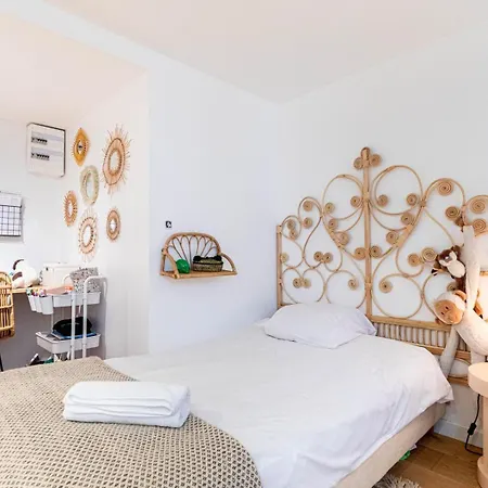Casa de hóspedes Guestready - Designer In Boho Batignolles Paris